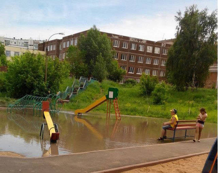 Челябинская детская площадка